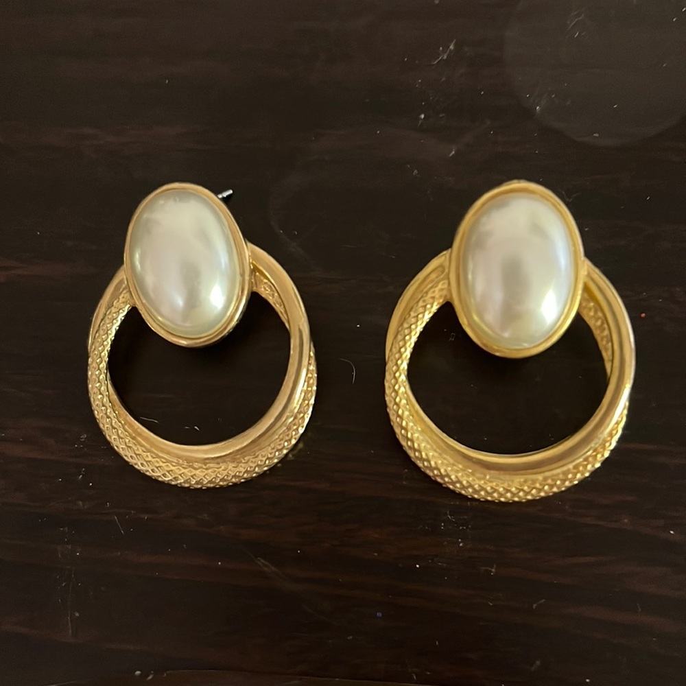 Chunky earrings